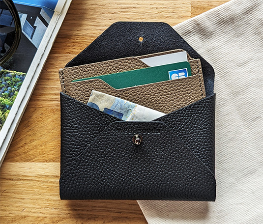 scott et margaret porte cartes wedogoods cuir grainé